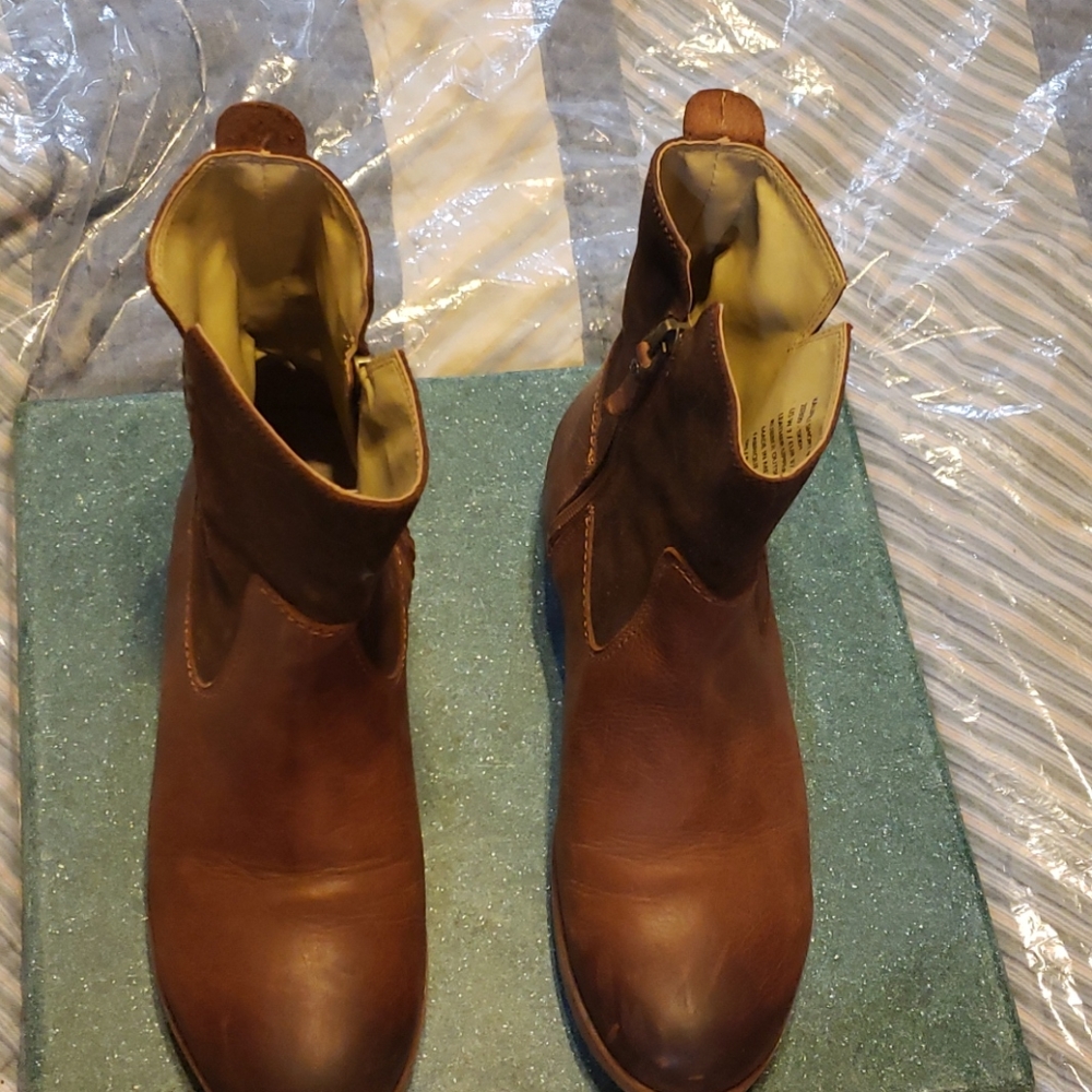 Brown Ankle boots 37